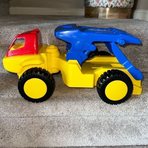Miniland Construction Toy! - Picture 1 of 6